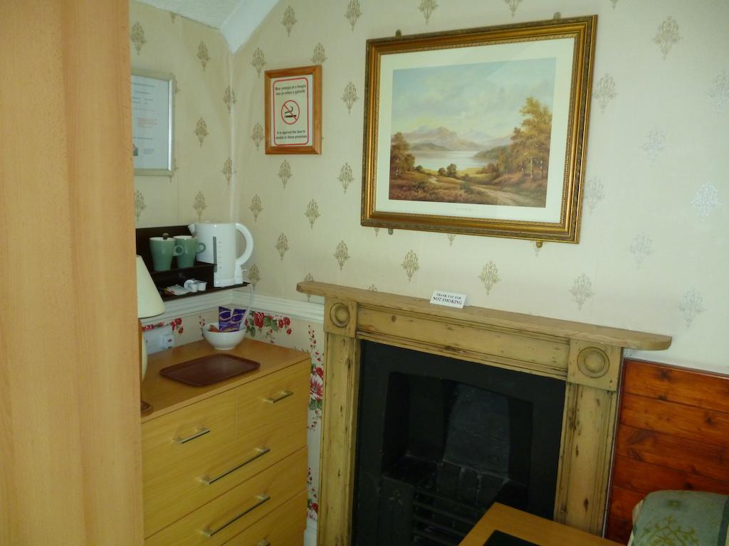 Weybourne Guest House Tenby Room photo